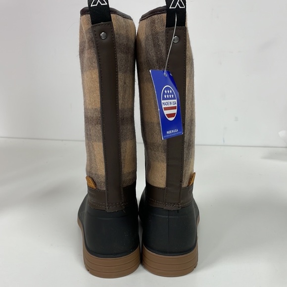 Kamik Hazel boot alpine design